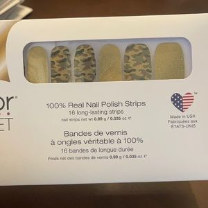 Glam-ouflage - Brand New - Retired - Color Street